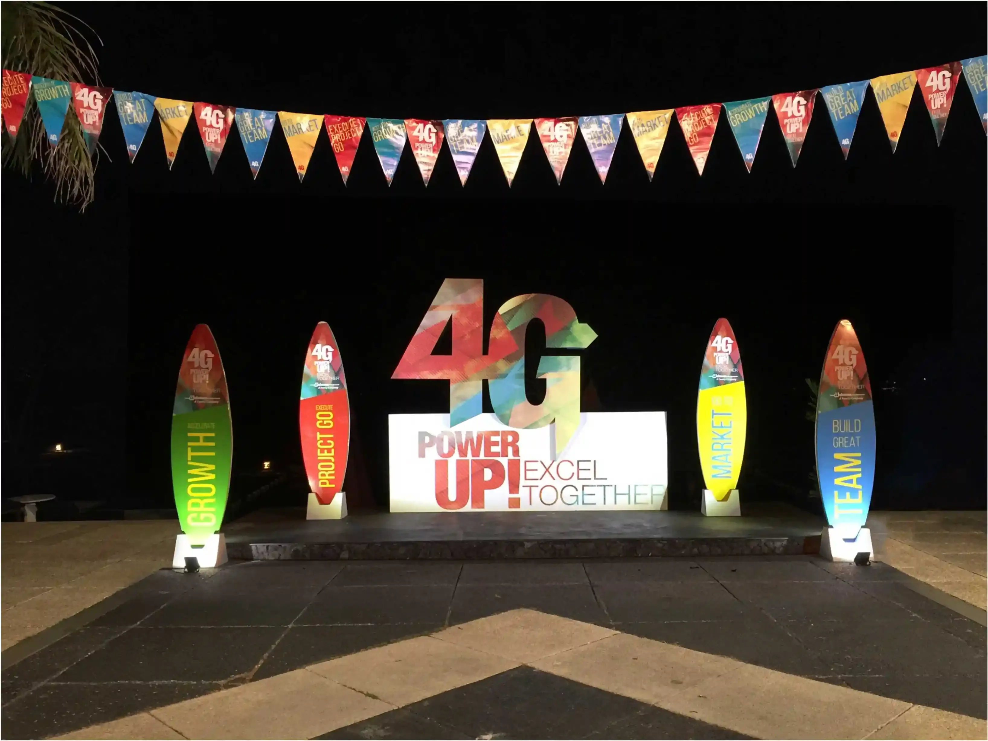 4G Power Up! Decoration and Bunting in Place